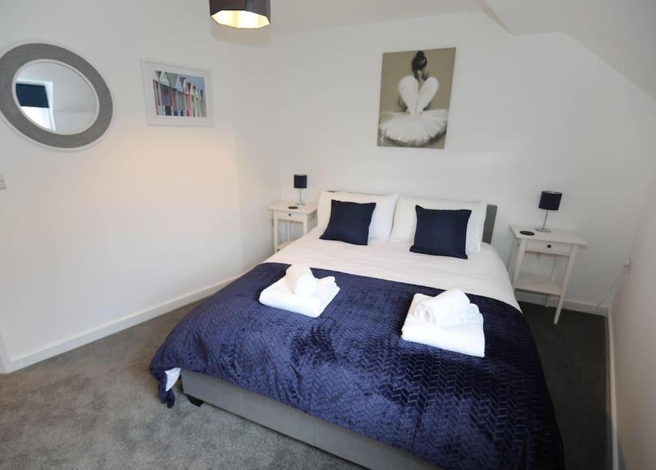 Exmouth - Apartment 1, Strand House - Modern 2 Bedroom Apartment, Perfect Location For Access To Beach & Town Centre - Sleeps 4 Guests - No Parking - Hosted By Rentmyhouse ภายนอก รูปภาพ